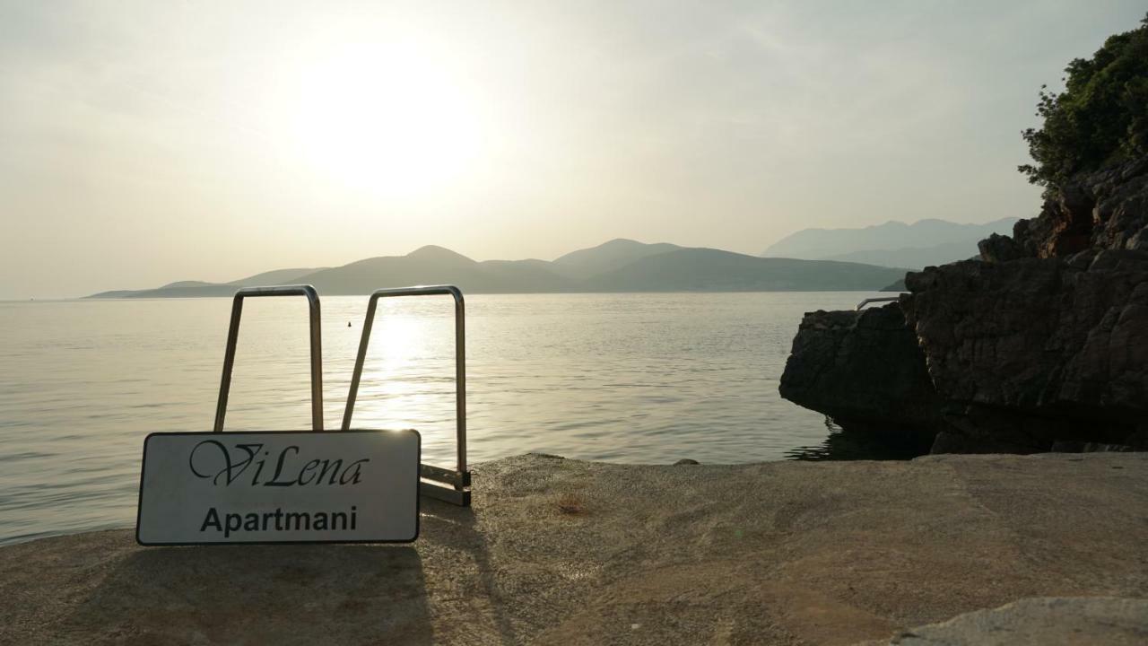 Vilena Apartmani Tivat Buitenkant foto